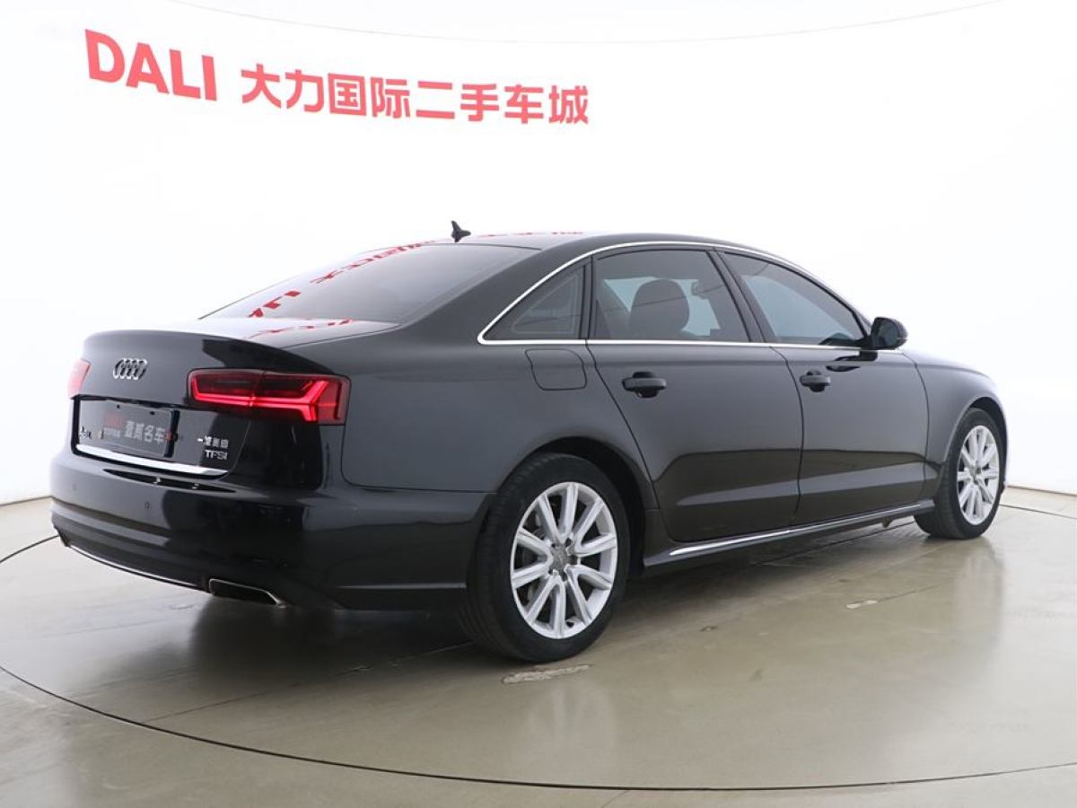 奧迪 奧迪A4L  2018款 30周年年型 30 TFSI 進取型圖片