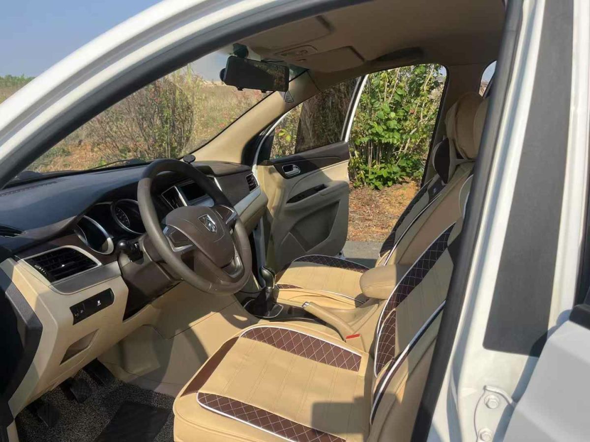 寶駿 360  2018款 1.5L 手動精英型圖片