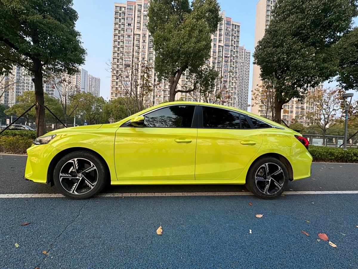 2022年3月名爵 MG5天蝎座  2022款 1.5T 豪華版