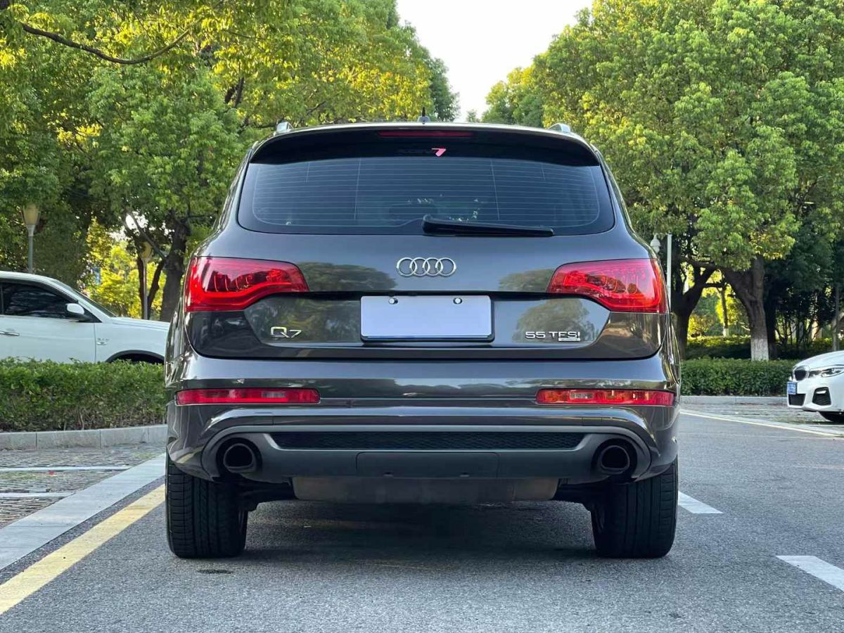 奧迪 奧迪Q7  2014款 Q7 中東版圖片