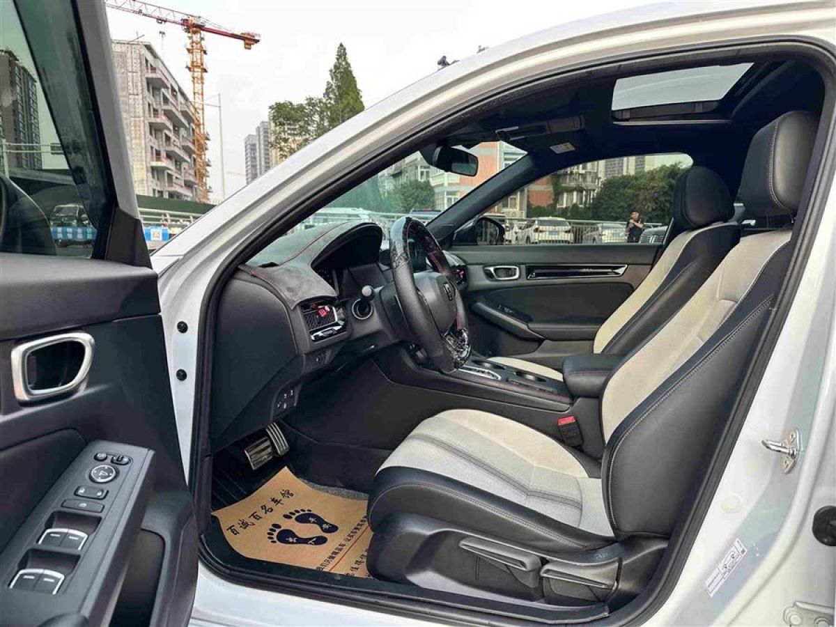 本田 思域  2023款 HATCHBACK 2.0L e:HEV 極控版圖片
