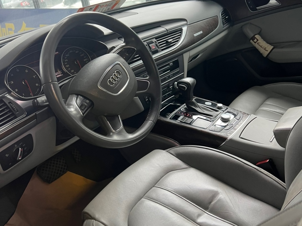 奧迪 奧迪A6L  2012款 50 TFSI quattro 豪華型圖片