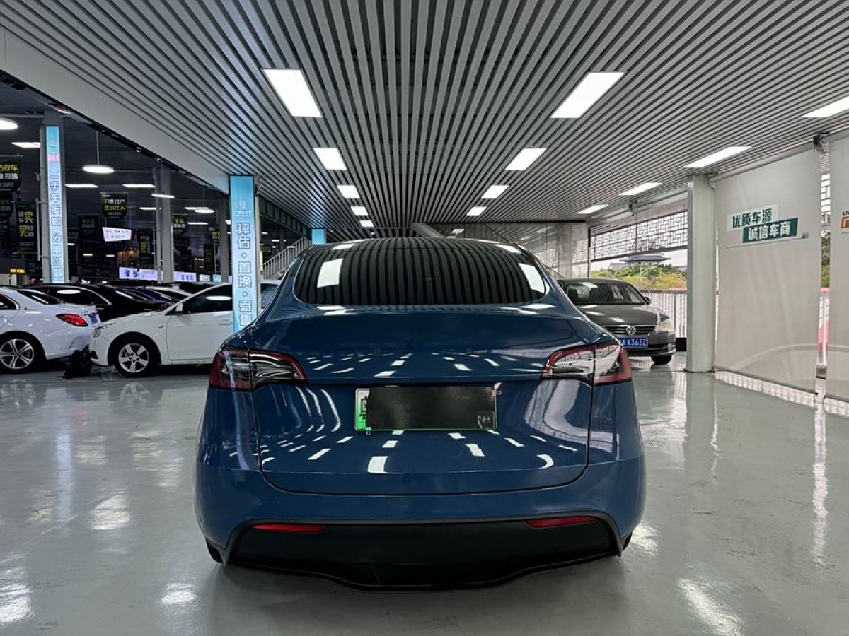 2021年12月特斯拉 Model 3  2021款 改款 標(biāo)準(zhǔn)續(xù)航后驅(qū)升級(jí)版