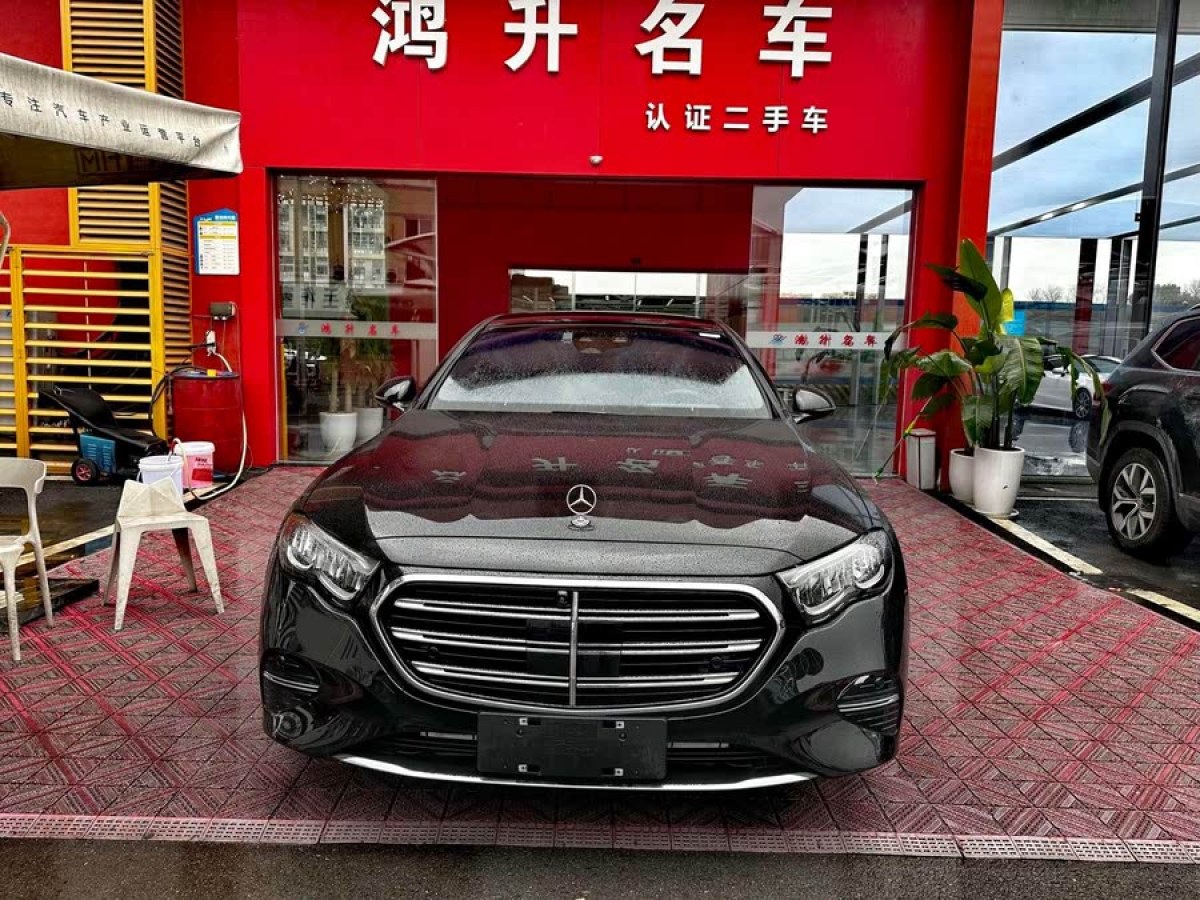 奔馳 奔馳E級(jí)  2024款 E 300 L 豪華型圖片