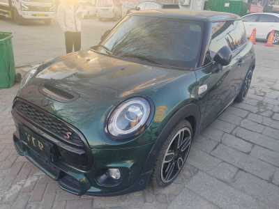 2019年1月 MINI MINI 2.0T COOPER S 賽車手圖片