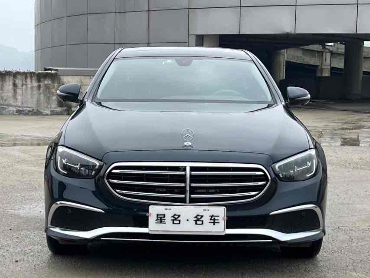 奔馳 奔馳E級  2021款 改款 E 300 L 豪華型圖片