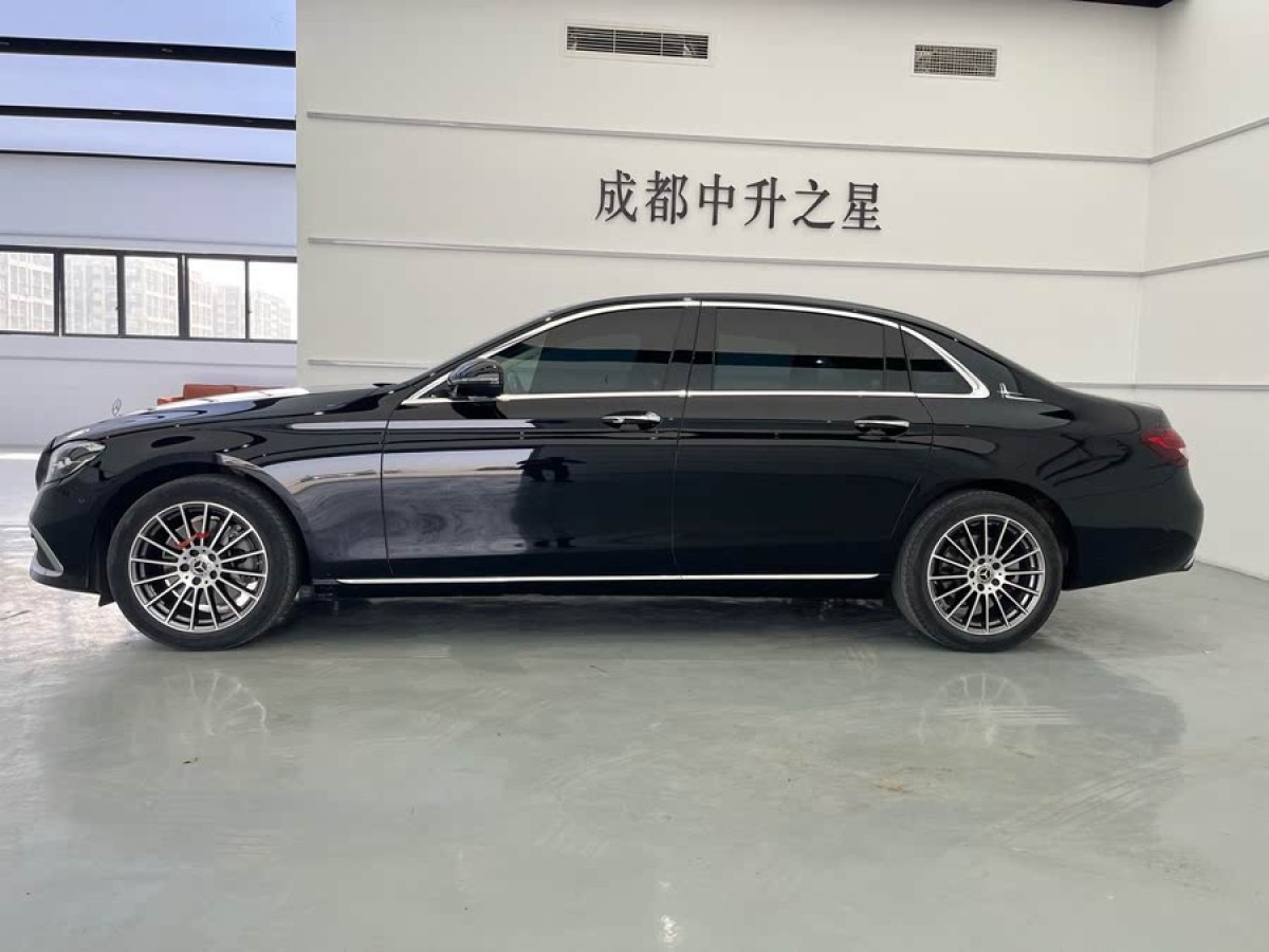 奔馳 奔馳E級(jí)  2022款 改款 E 260 L圖片