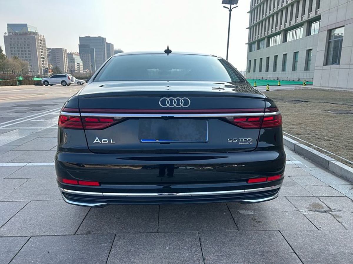 奧迪 奧迪A8  2023款 A8L 55 TFSI quattro 旗艦型圖片