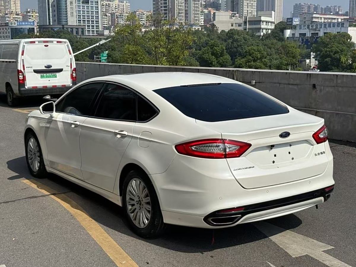 福特 蒙迪歐  2013款 2.0L GTDi200時(shí)尚型圖片