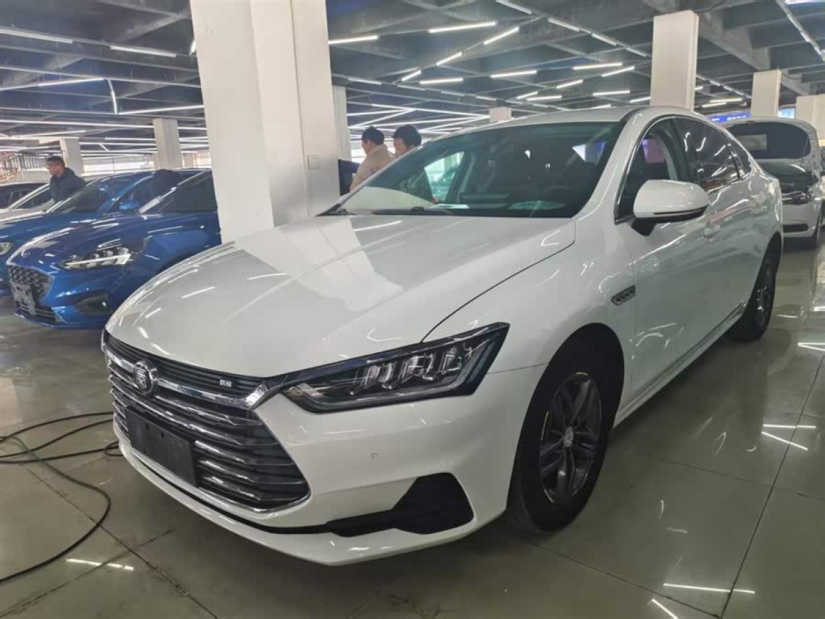 比亞迪 秦Pro  2018款 1.5TI 自動智聯(lián)鋒動型圖片