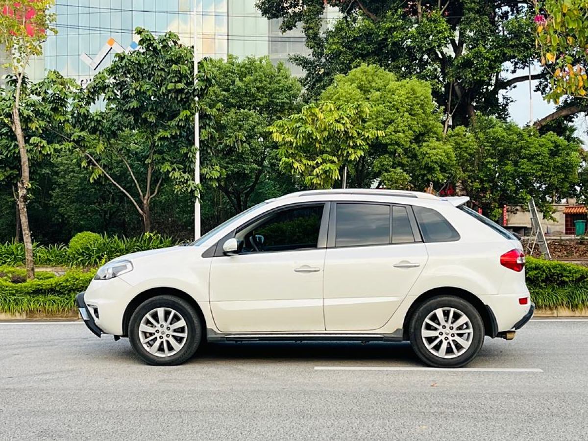 雷諾 科雷傲  2012款 2.5L 四驅(qū)舒適導(dǎo)航版圖片