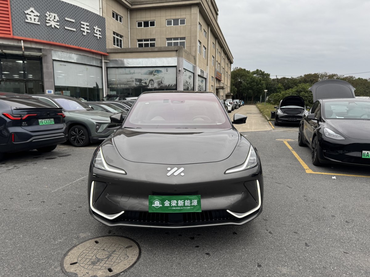 智己 智己LS7  2023款 100kWh Lux四驅(qū)版圖片