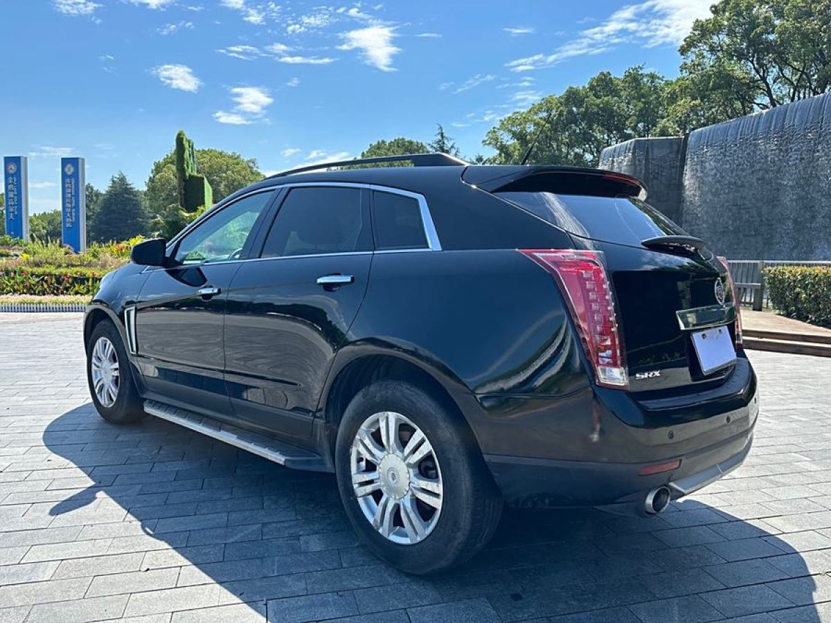 凱迪拉克 SRX  2014款 3.0L 精英型圖片