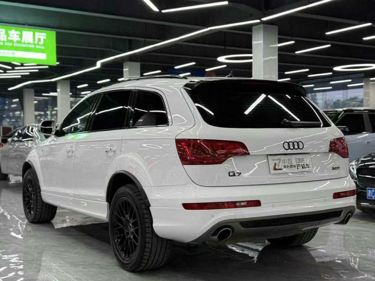 奧迪 奧迪Q7  2012款 Q7 3.0TFSI 豪華型 245kw圖片