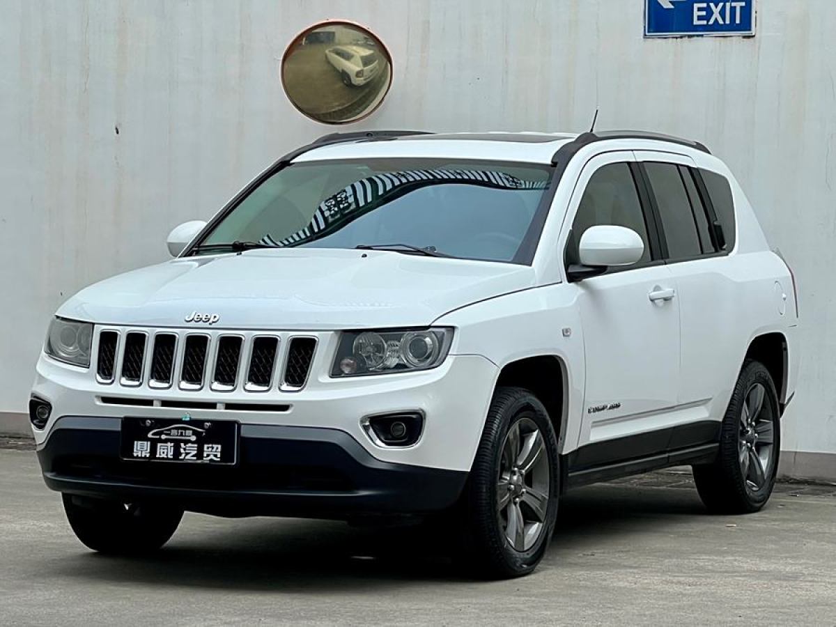 Jeep 指南者  2014款 改款 2.4L 四驅舒適版圖片