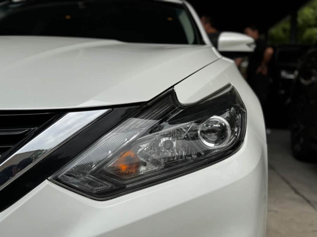 日產(chǎn) 天籟  2016款 改款 2.0L XL舒適版圖片