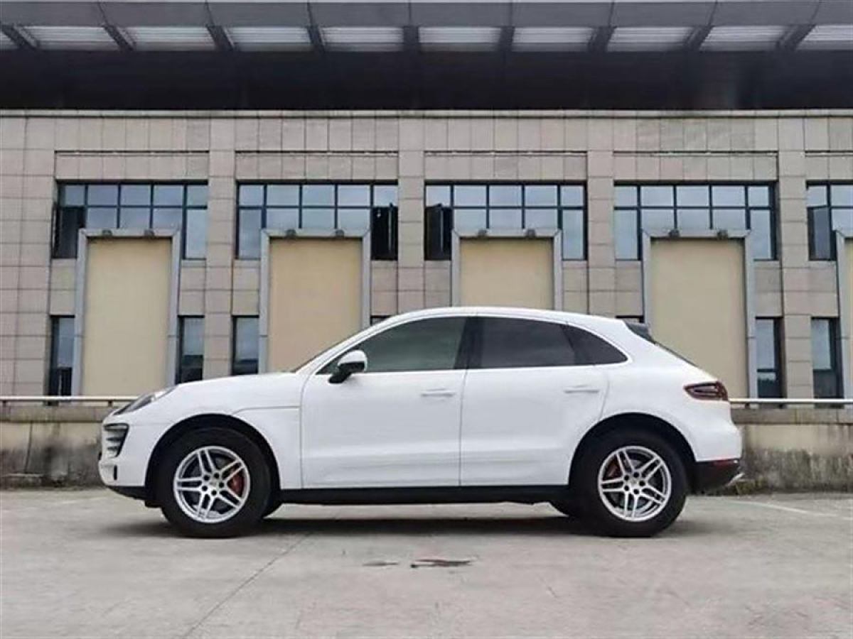 保時(shí)捷 Macan  2014款 Macan 2.0T圖片