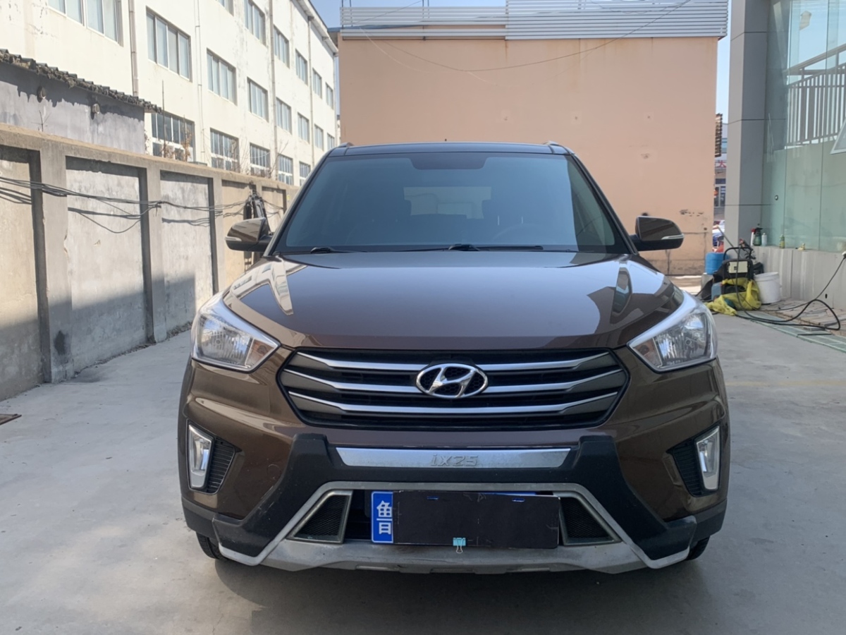 2015年1月現(xiàn)代 ix25  2015款 1.6L 自動(dòng)兩驅(qū)智能型GLS