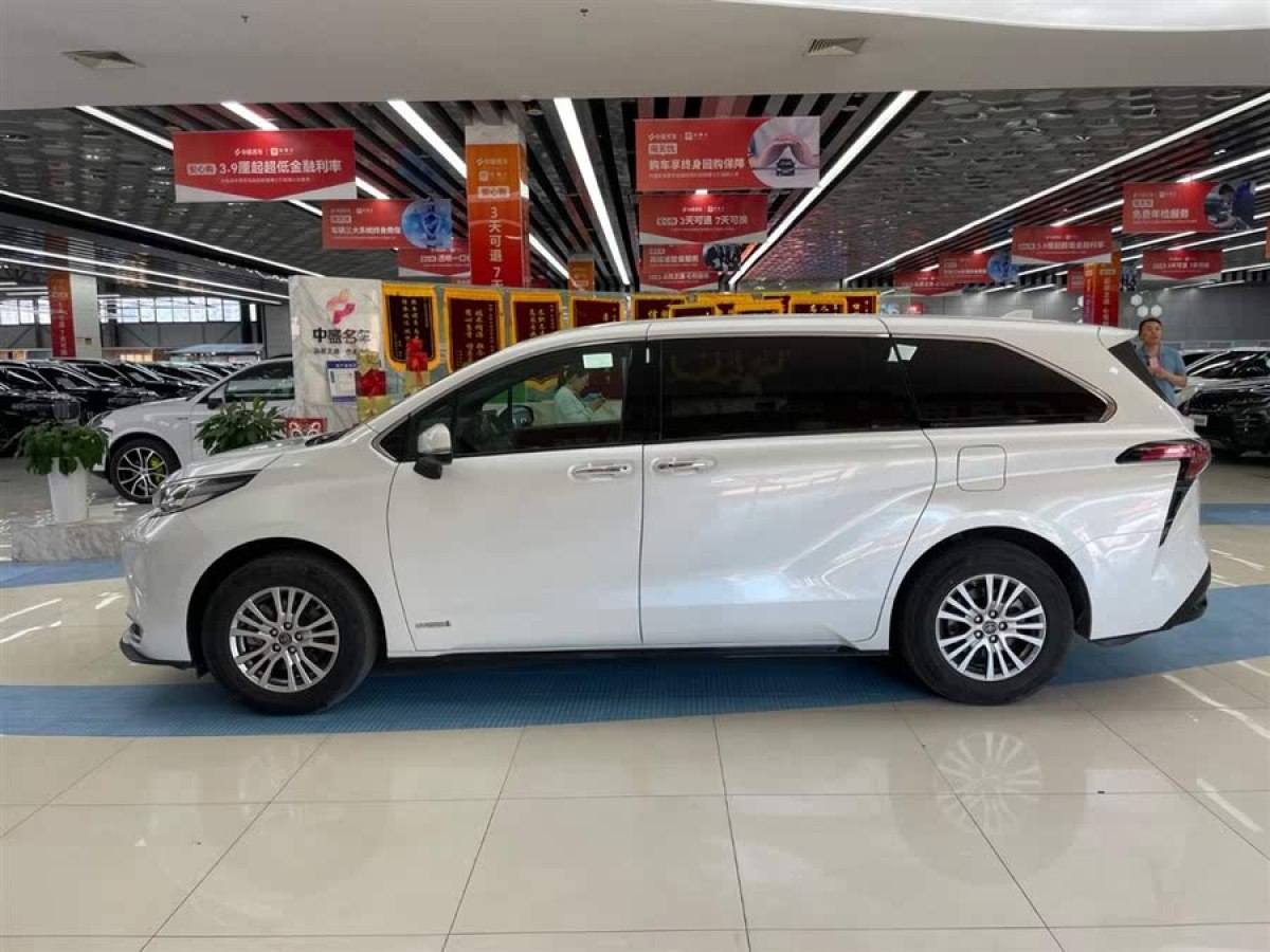 豐田 賽那SIENNA  2021款 2.5L混動(dòng) 尊貴版圖片