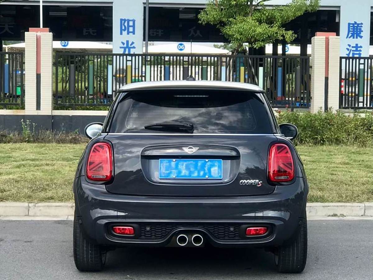 MINI MINI  2021款 2.0T COOPER S 藝術(shù)家圖片