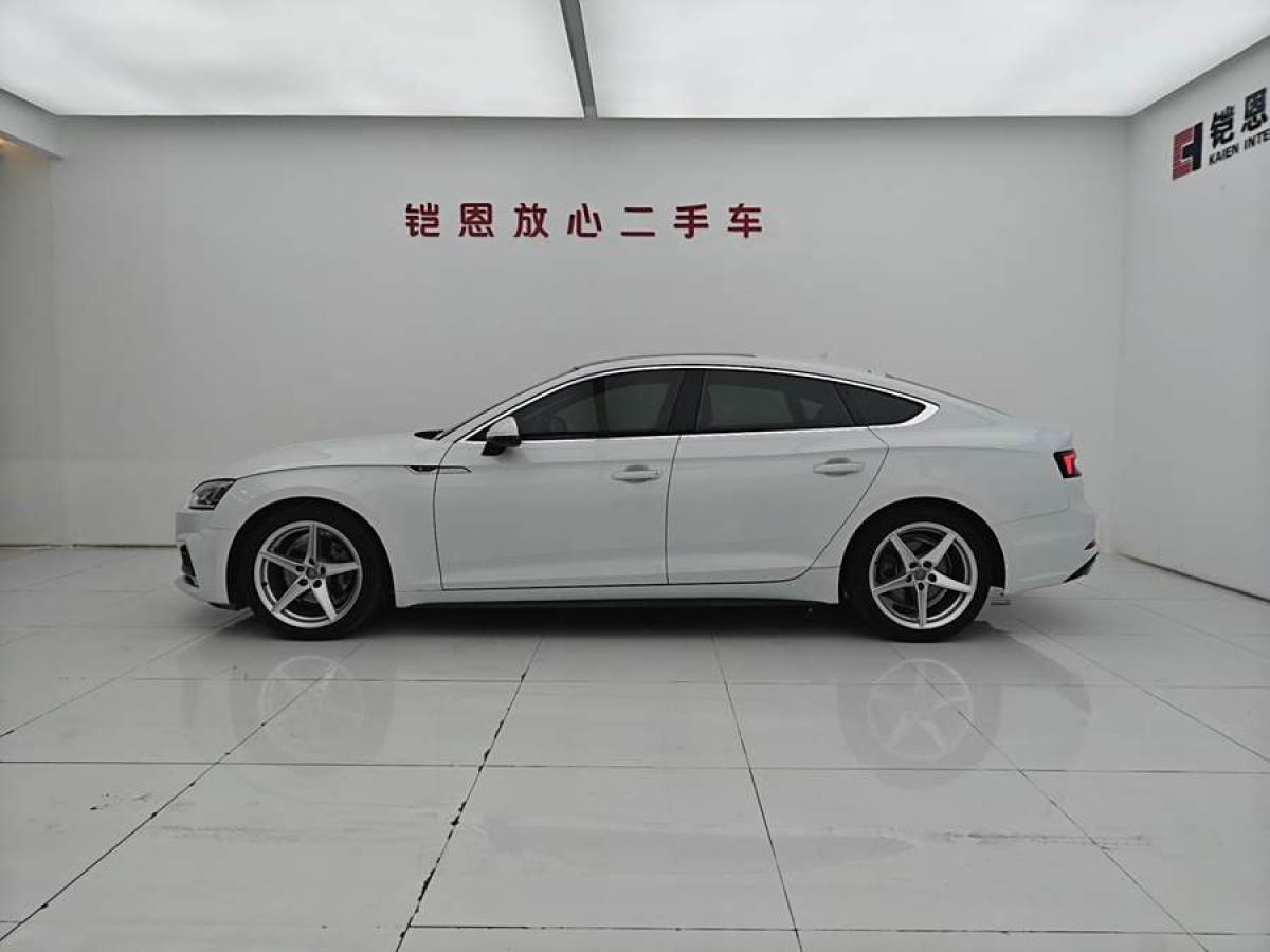 奧迪 奧迪A5  2019款 Sportback 40 TFSI 時(shí)尚型圖片