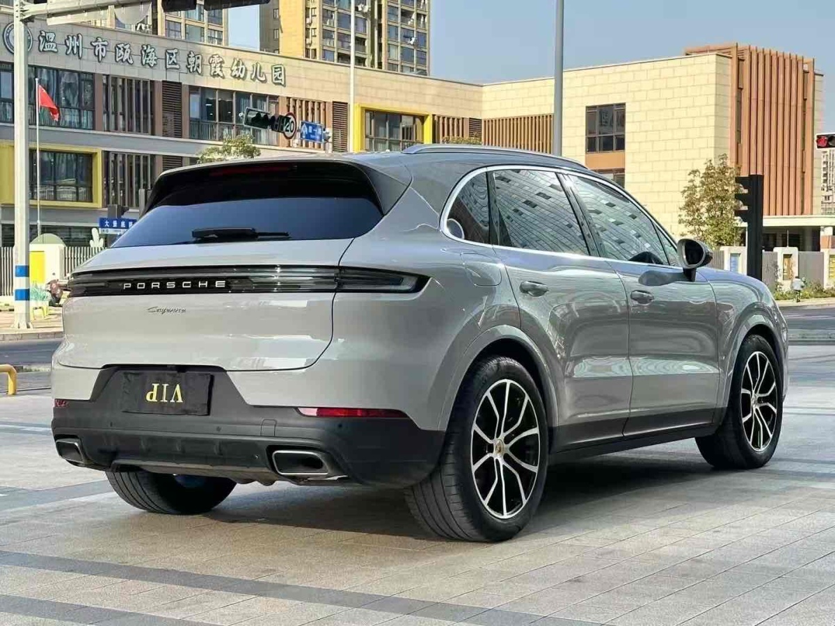 保時(shí)捷 Cayenne  2024款 Cayenne 3.0T圖片