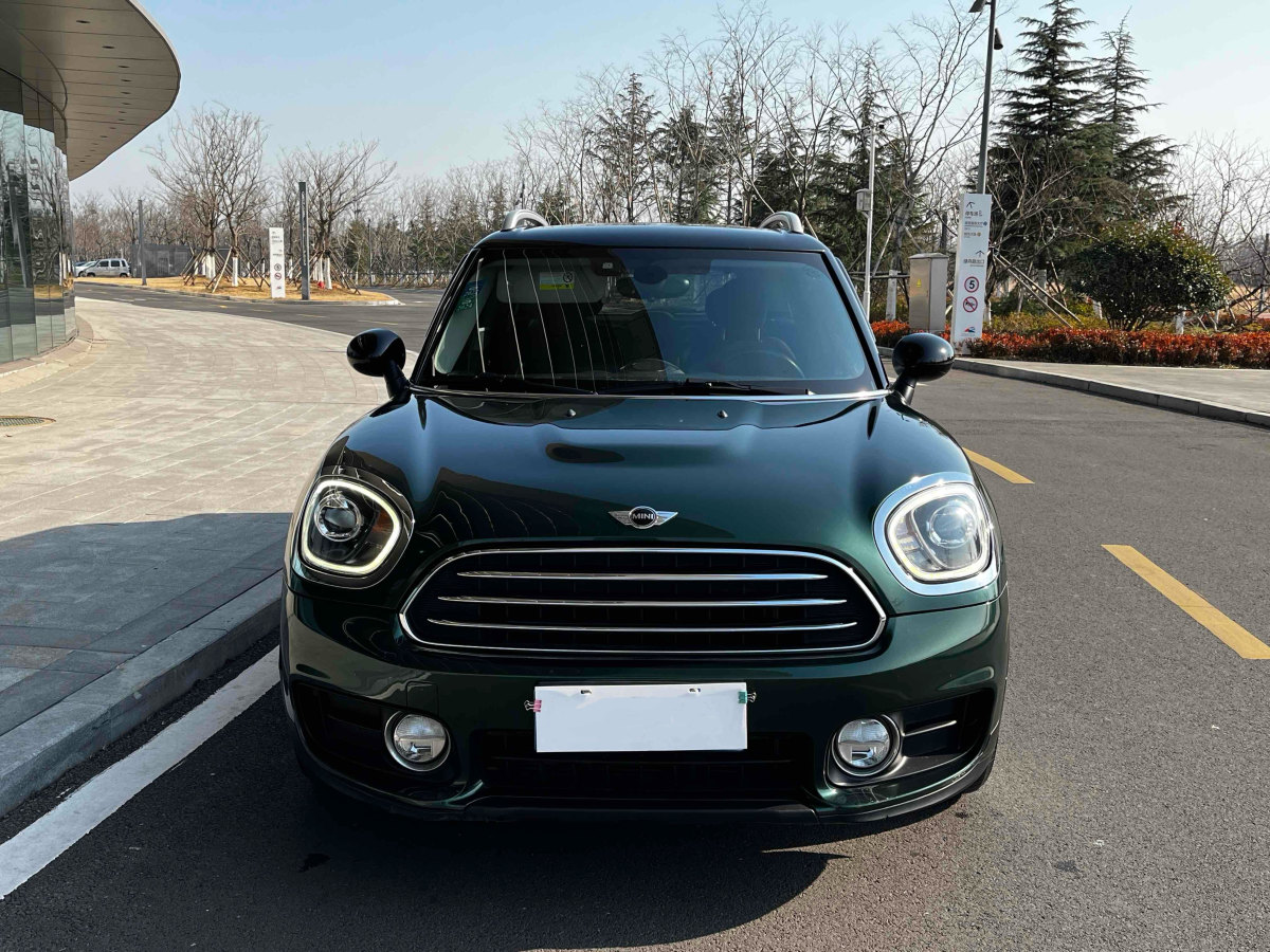 MINI COUNTRYMAN  2017款 1.5T COOPER ALL4 非常假日版 英倫綠圖片