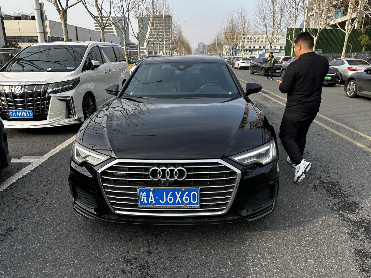 奧迪 奧迪A6L  2019款 45 TFSI quattro 臻選動感型圖片