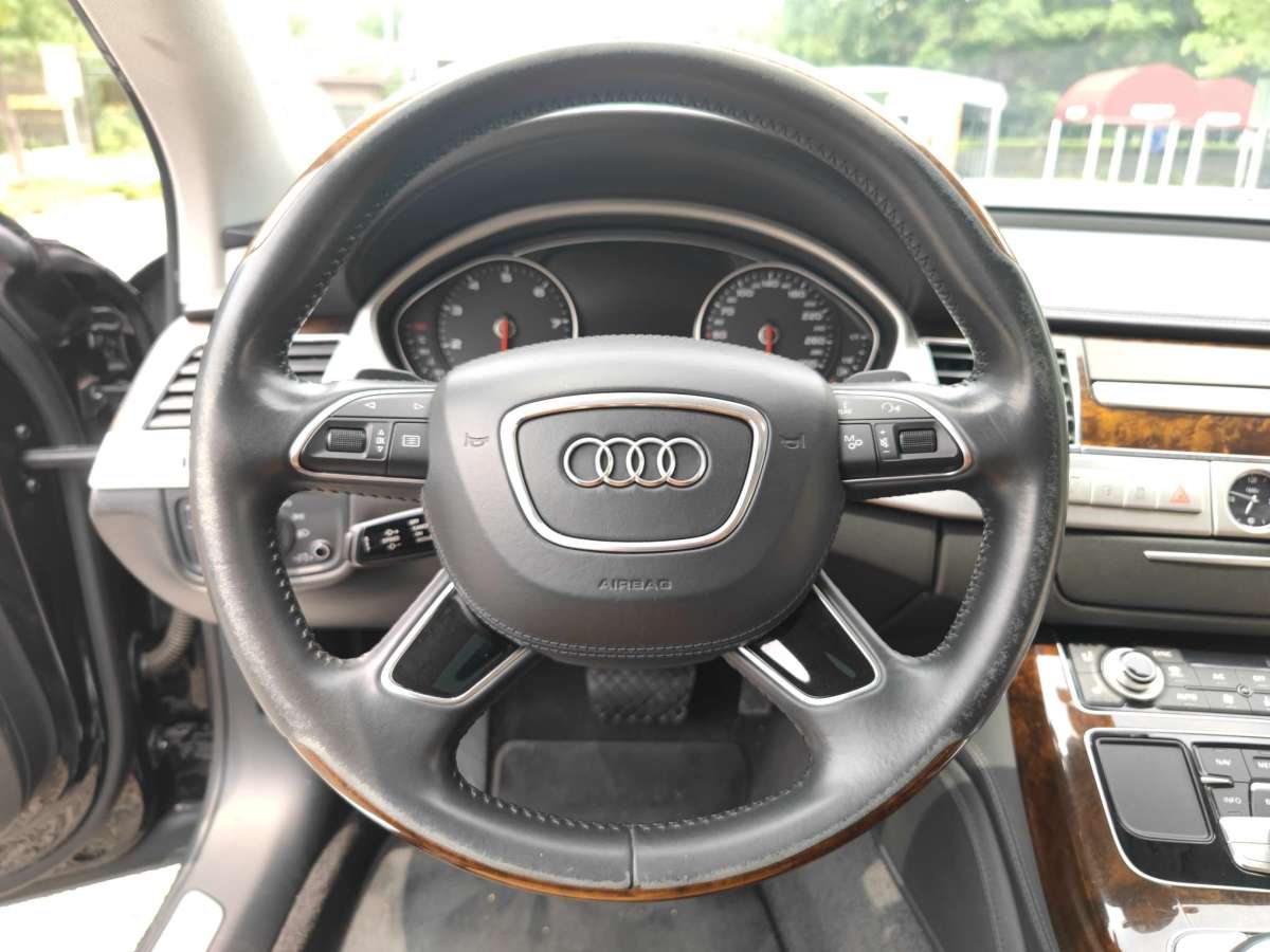 奧迪 奧迪A8  2017款 A8L 45 TFSI quattro領先精英典藏版圖片