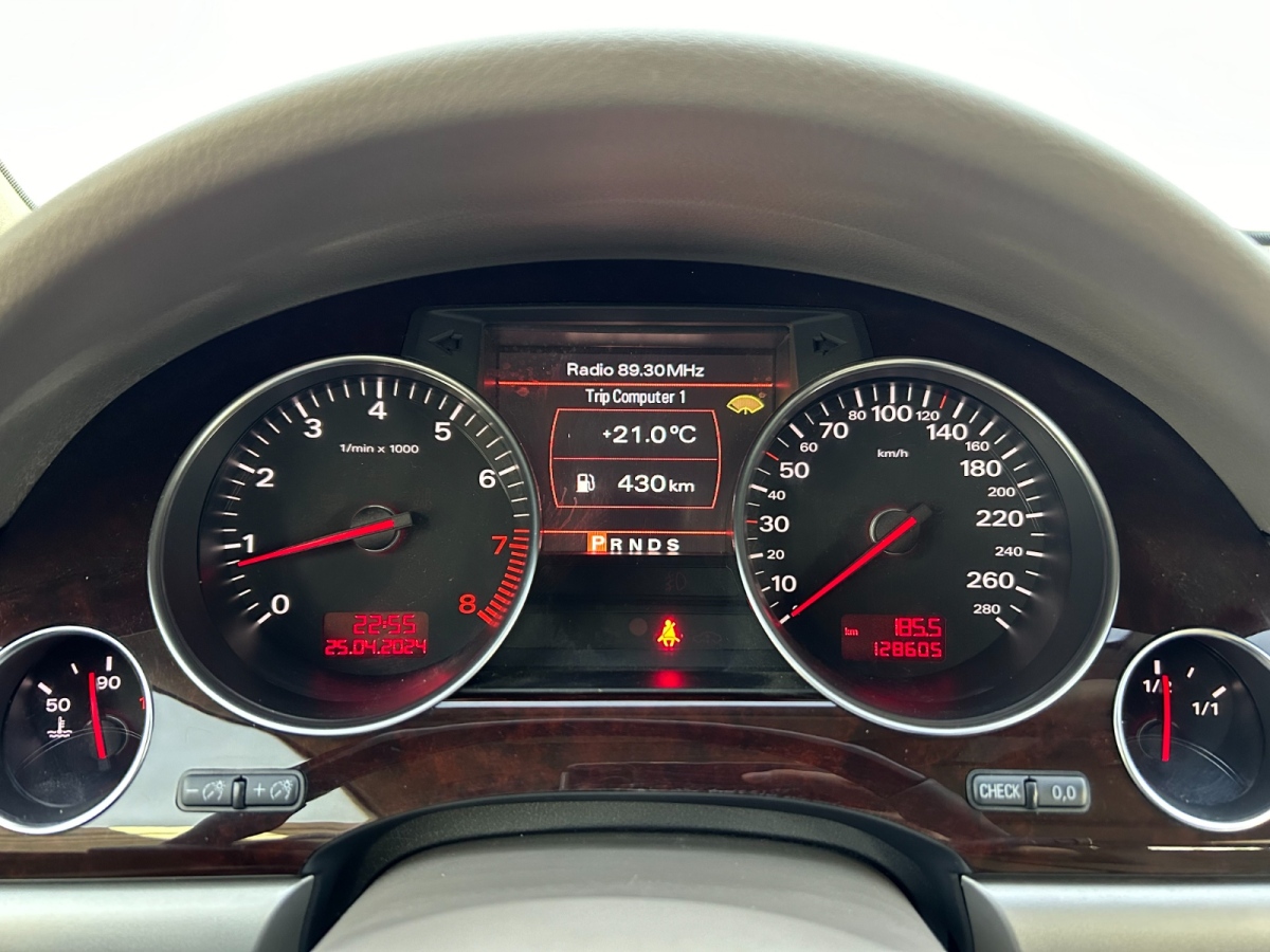 奥迪 奥迪A8  2008款 A8L 3.2 FSI豪华型图片