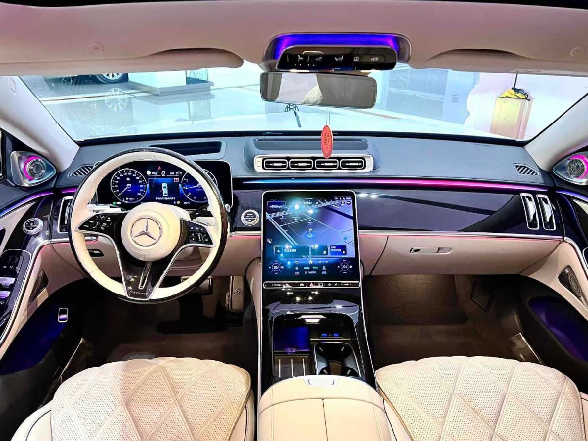 金冠 金冠奔馳V-Class  2023款 2.0T 巴赫?qǐng)D片