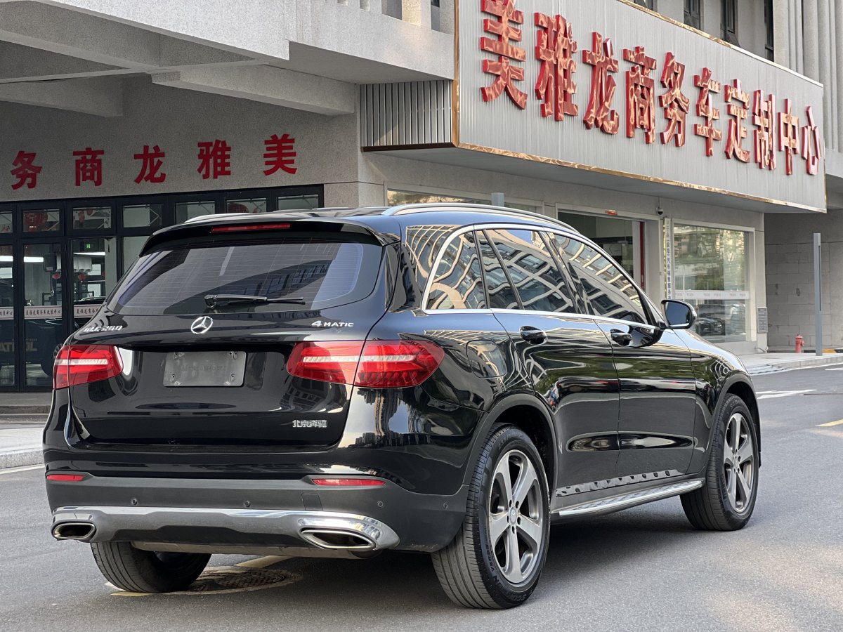 2016年12月奔馳 奔馳GLC  2016款 GLC 260 4MATIC 豪華型