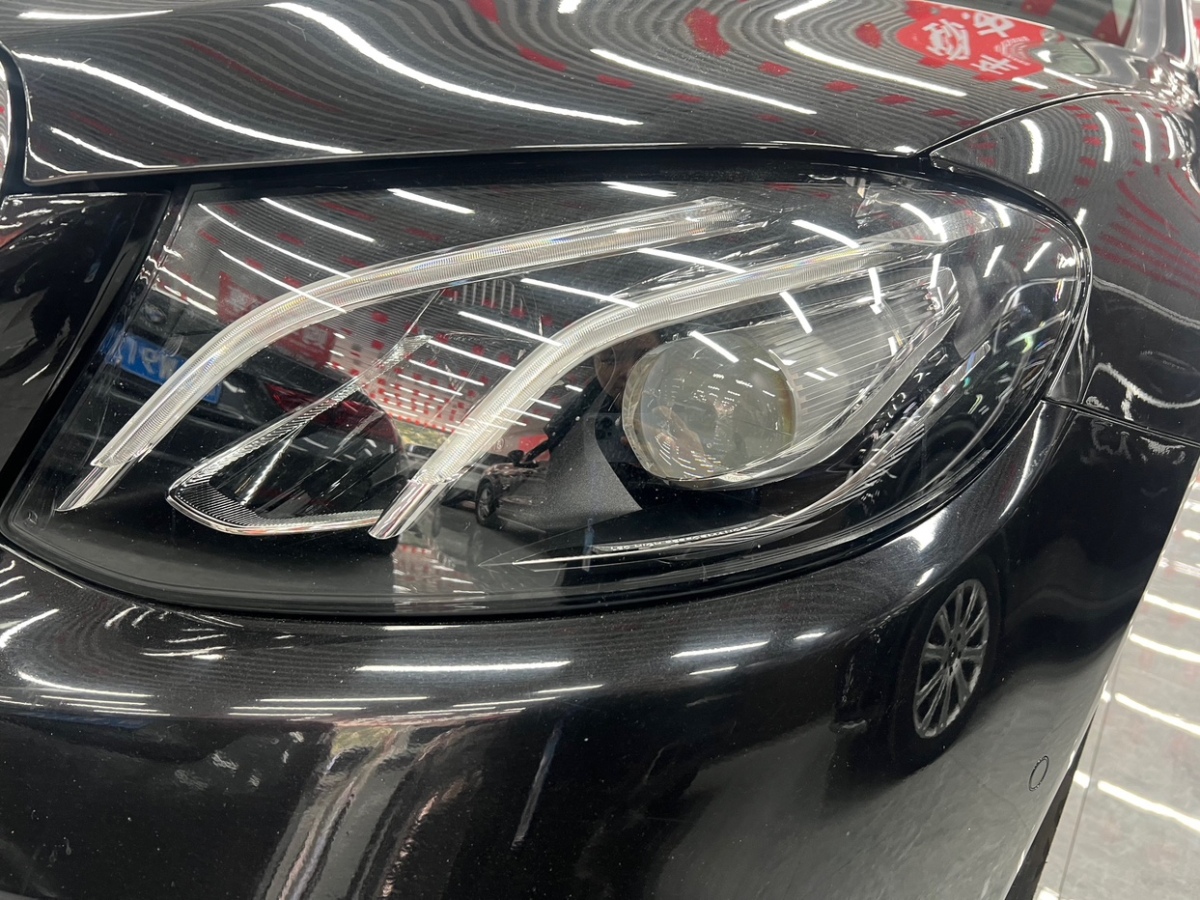 奔驰 奔驰E级  2018款 改款 E 200 L 运动型图片