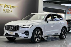 XC60新能源 沃尔沃 T8 插电混动 长续航四驱智雅豪华版