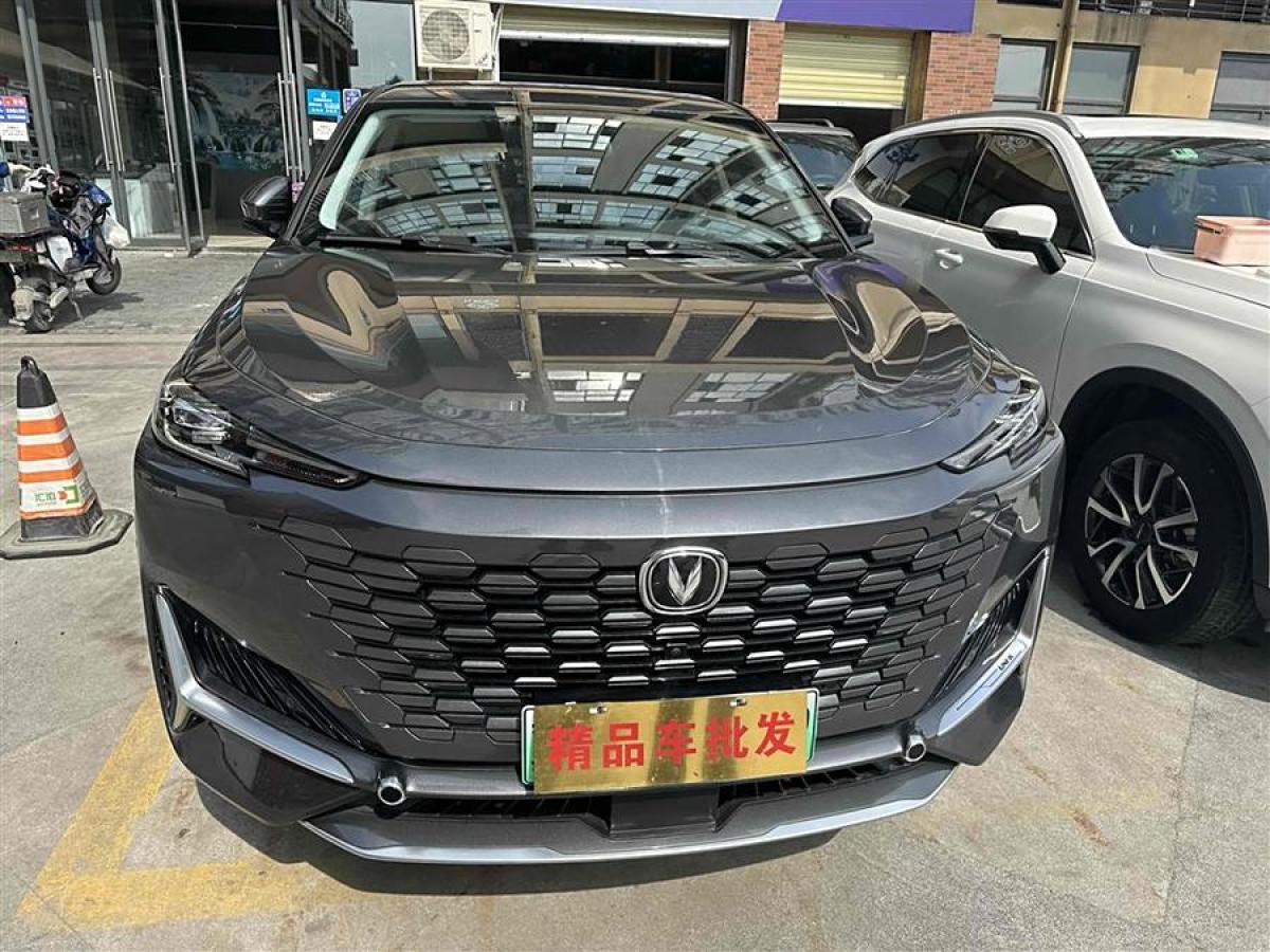 長(zhǎng)安 長(zhǎng)安UNI-K新能源  2022款 藍(lán)鯨iDD 130km 1.5T 卓越型圖片