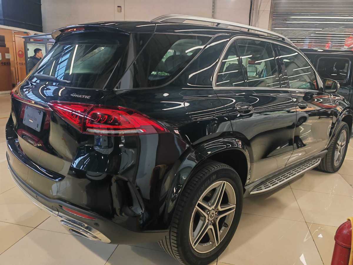 奔馳 奔馳GLE  2022款 改款 GLE 450 4MATIC 豪華型圖片