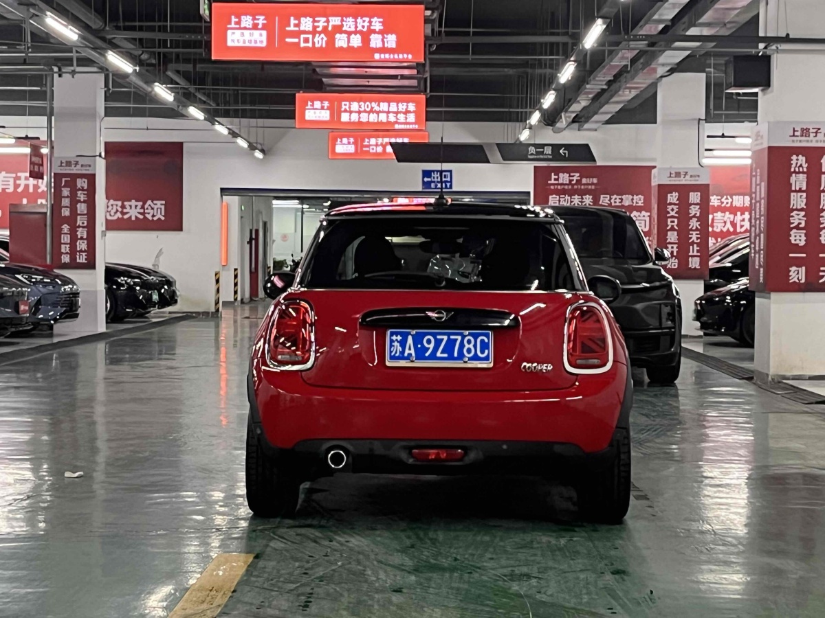 MINI MINI  2019款 1.5T COOPER 藝術(shù)家圖片