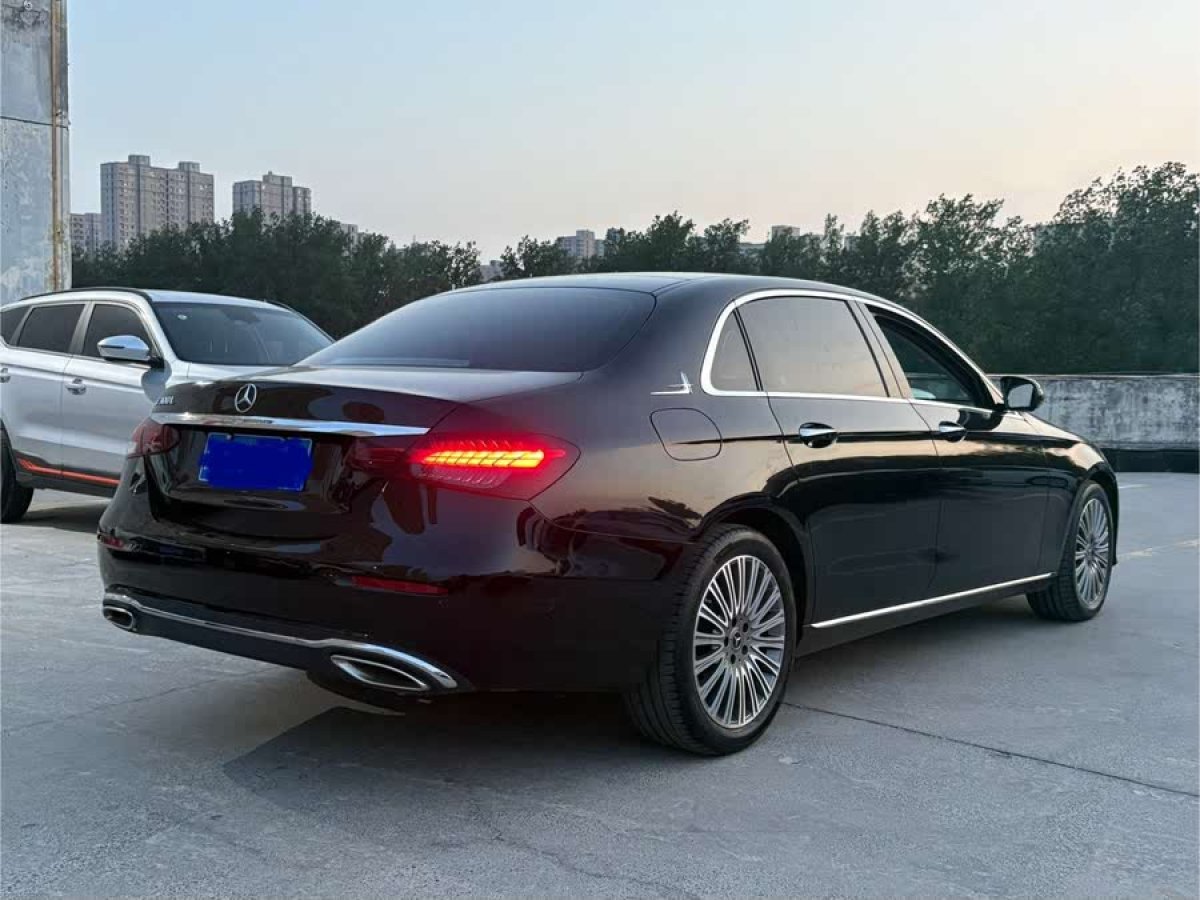 奔馳 奔馳E級(jí)  2021款 改款 E 300 L 豪華型圖片