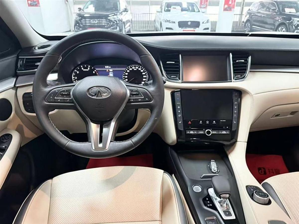 2019年11月英菲尼迪 QX50  2018款 2.0T 兩驅(qū)時(shí)尚版