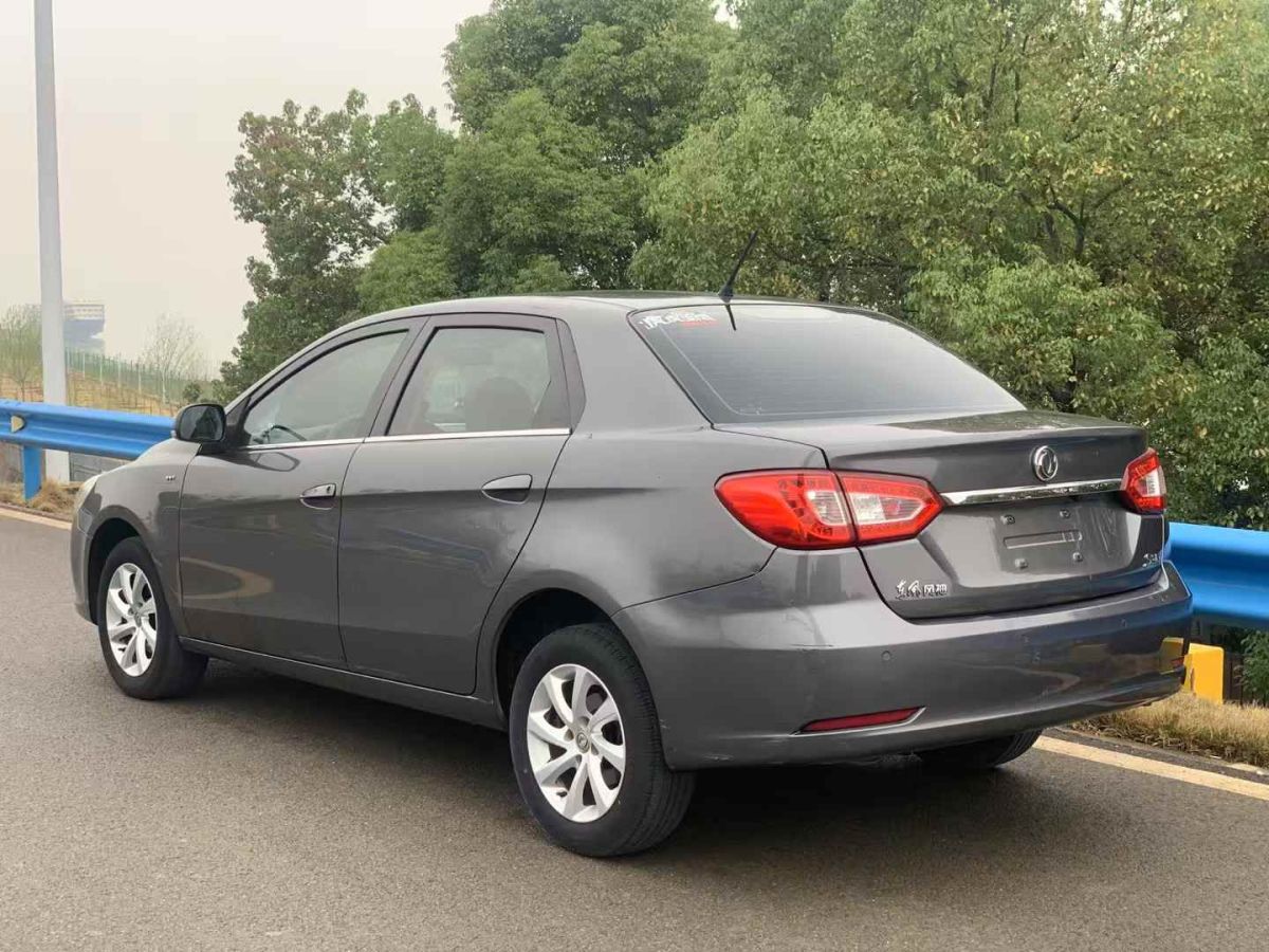東風(fēng)風(fēng)神 A60  2014款 1.6L 尊貴型圖片