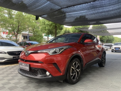 2019年12月 豐田 C-HR 2.0L 領(lǐng)先天窗版 國VI圖片