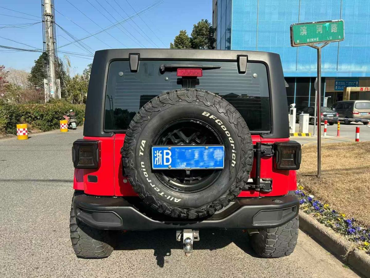 Jeep 牧馬人  2019款  2.0T Rubicon 兩門版圖片