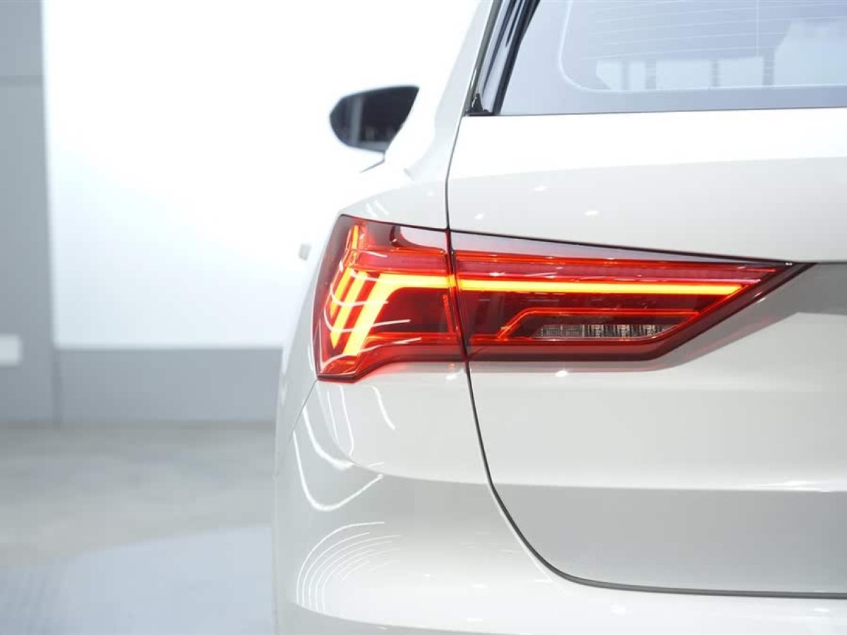 奧迪 奧迪Q3  2021款 35 TFSI 時尚動感型圖片