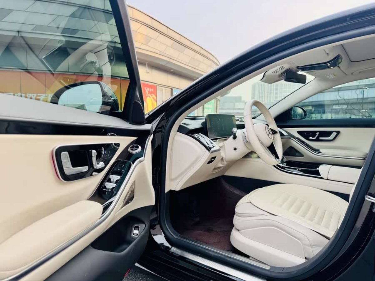奔馳 奔馳S級  2023款 改款 S 400 L 豪華型圖片
