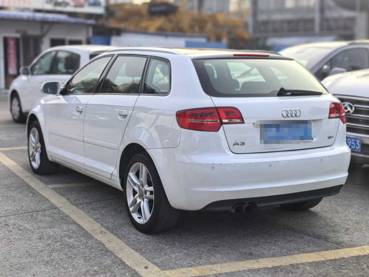 奧迪 奧迪A3  2012款 Sportback 1.8T 豪華型圖片