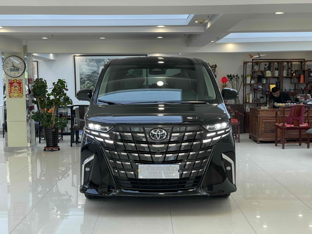 豐田 埃爾法  2024款 雙擎 2.5L 尊貴版圖片