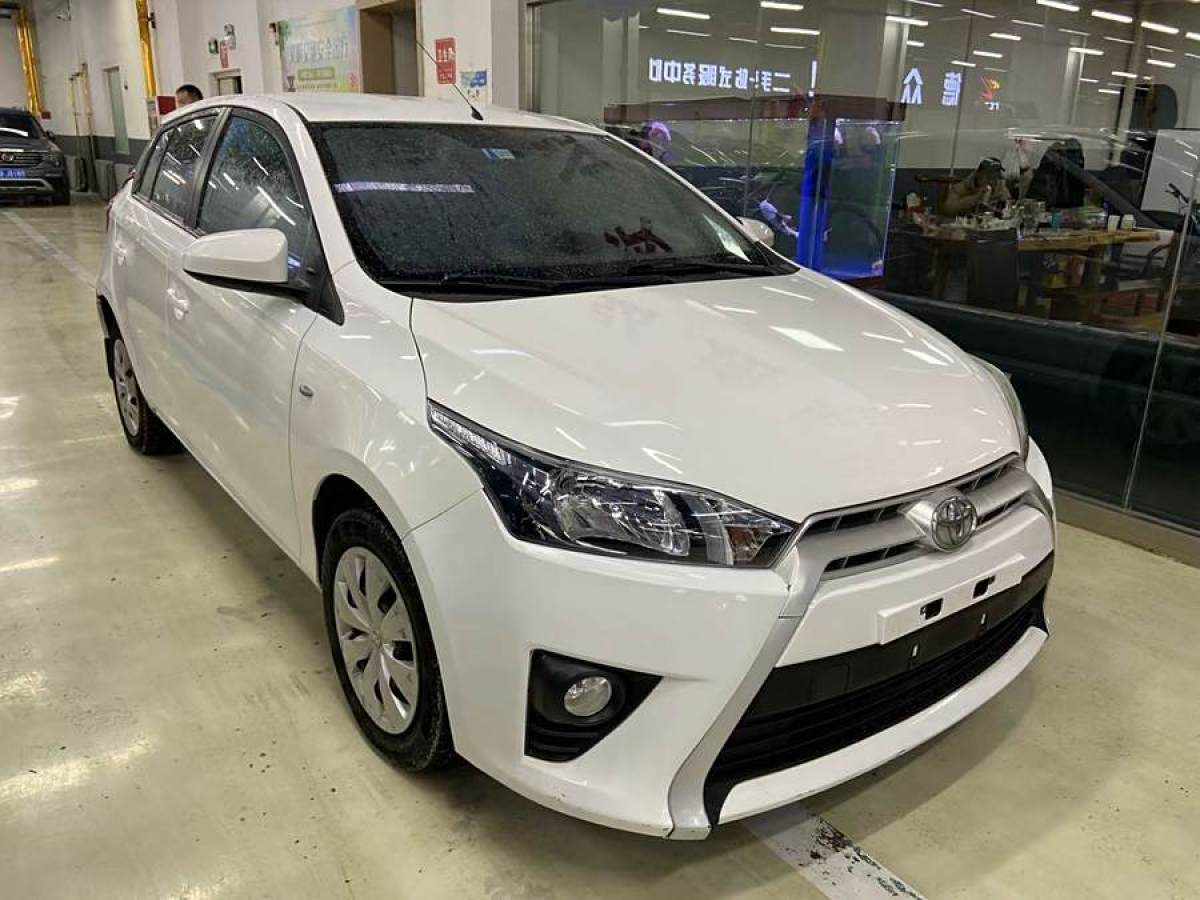 豐田 YARiS L 致炫  2015款 1.5E 自動(dòng)魅動(dòng)版圖片