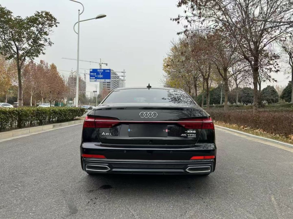 奧迪 奧迪A6L  2019款 40 TFSI 豪華動(dòng)感型圖片