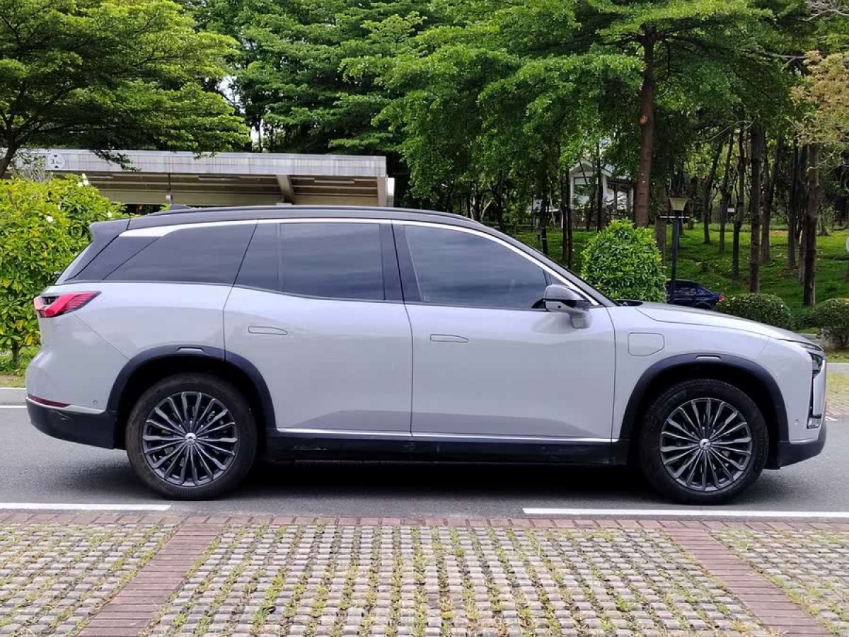 蔚來(lái) ES8  2022款 75kWh 六座版圖片
