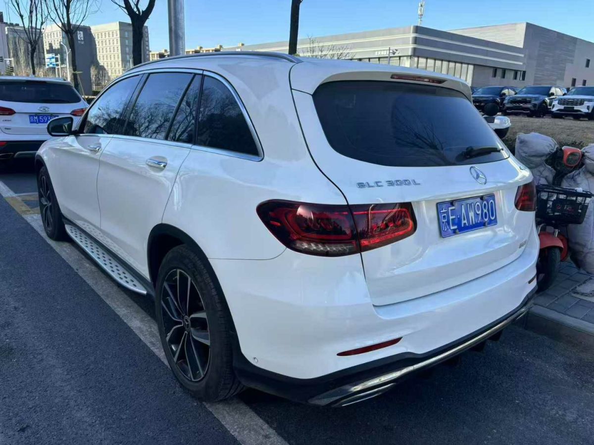 奔馳 奔馳GLC  2021款 GLC 300 4MATIC 轎跑SUV圖片